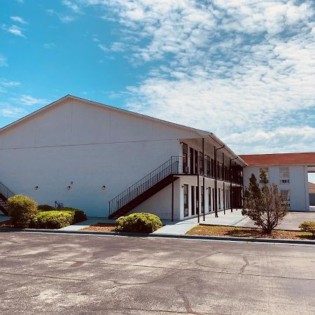 Econo Lodge Crystal Coast Morehead City Eksteriør bilde